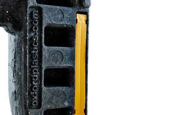 dropblock-ballast-for-barriers-black-prod-detail-ss-p-2